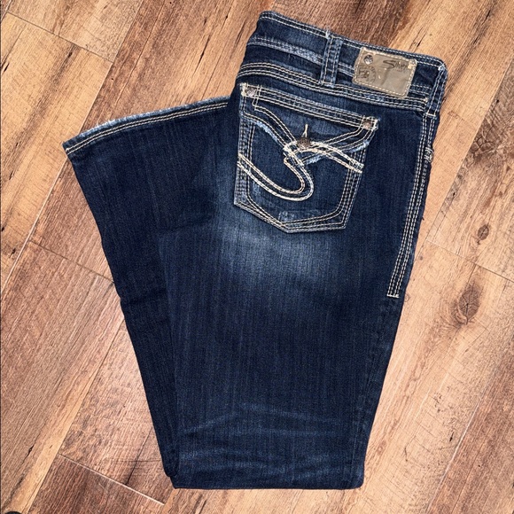 Silver Jeans Denim - Silver Jeans Co. Blue Denim with Contrast Stitching